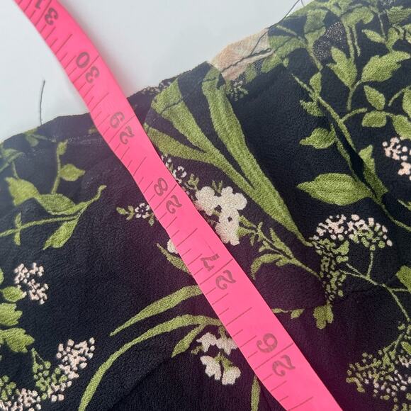 Reformation Monica floral wrap dress sz S - Picture 4 of 7